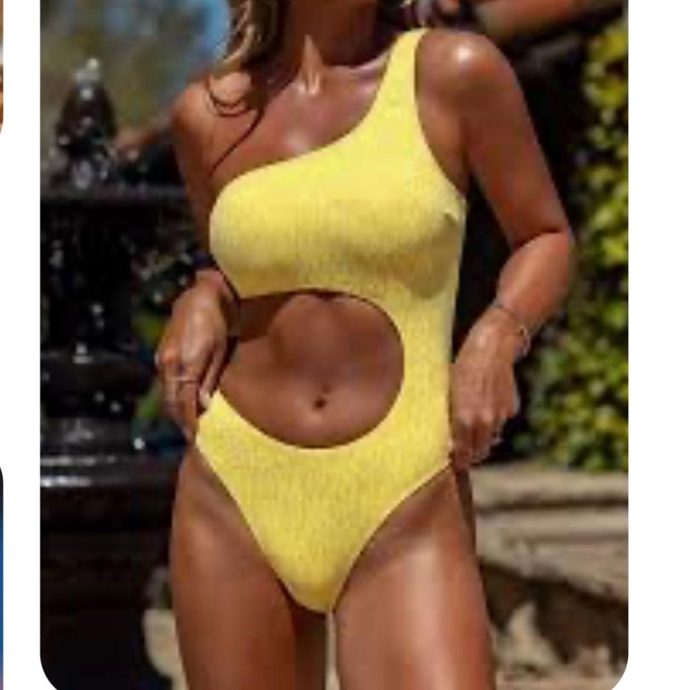 Cupshe Sunny Yellow One-Shoulder Swimsuit